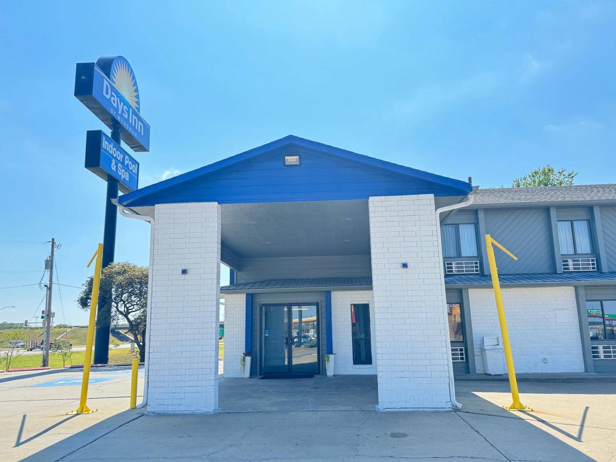 Days By Wyndham I-70 Motel Salina